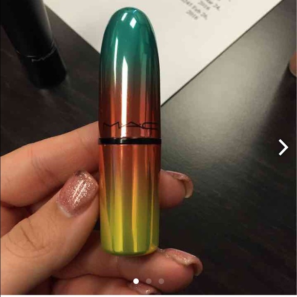 MAC LIMITED EDITION
