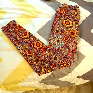 LuLaRoe OS leggings