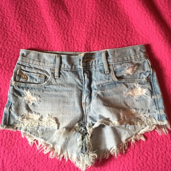 LAST CHANCE!!! Abercrombie high wasted shorts