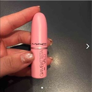 Sold MAC GLAMBATTISTA VALLI