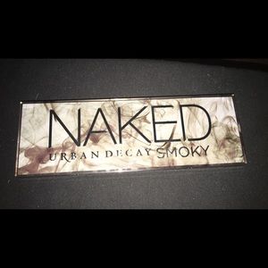 Urban Decay Naked smoky palette