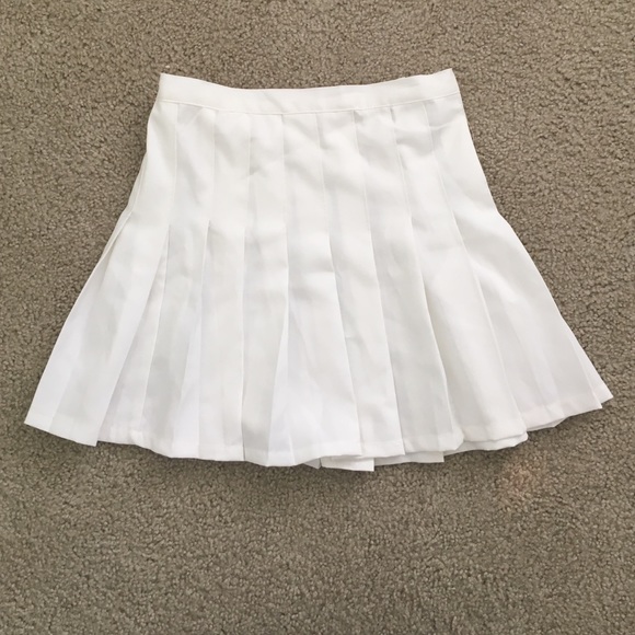 White tennis skirt