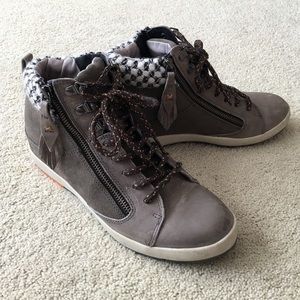 Cushe wedge sneakers