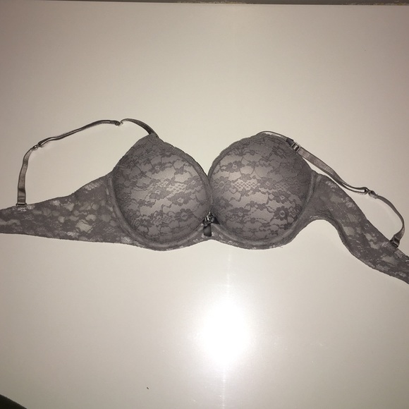 Brand new bra! NEVER WORN