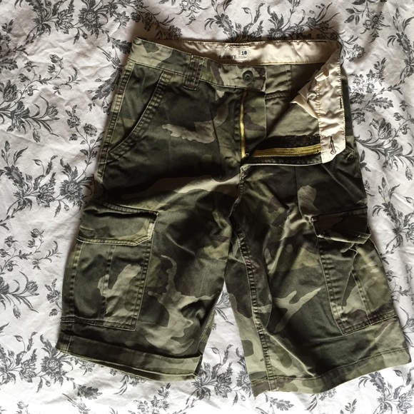 Old Navy camo Bermuda shorts