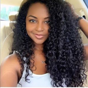 Meet your Posher, Iesha