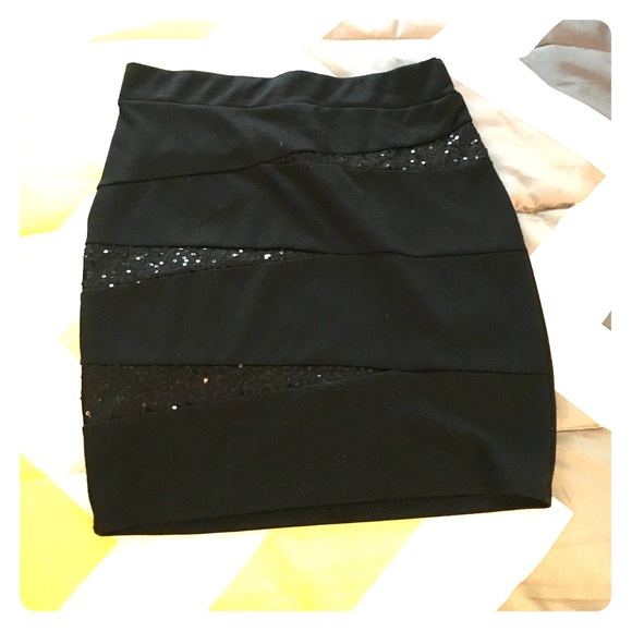Black skirt with sequins, worn 5 times.
