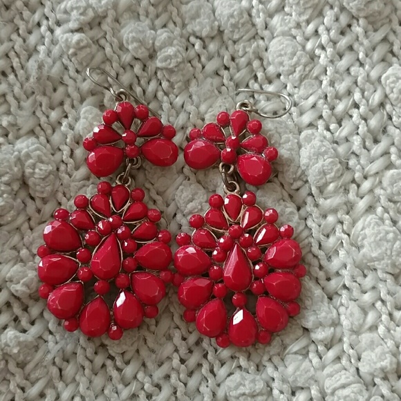 Jewelry - Coral Beaded Statement Earrings
