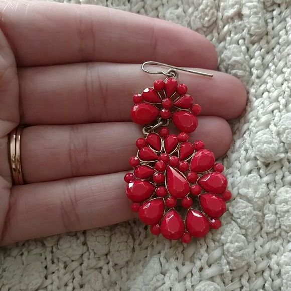 Coral Beaded Statement Earrings - Picture 2 of 4