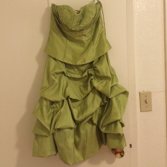 WINDSOR GREEN DRESS