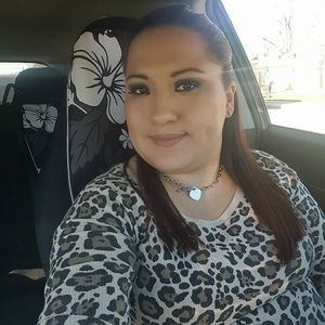 Meet your Posher, Roxanne