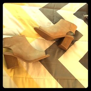 Tan open toes booties