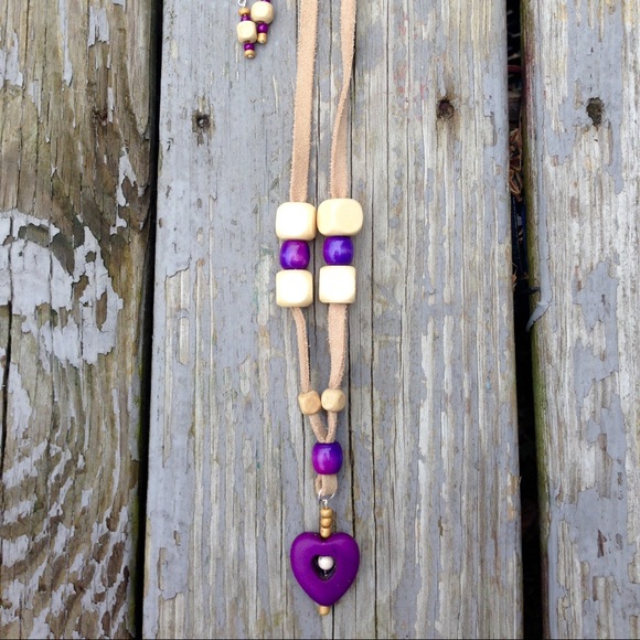 Necklace and earring set