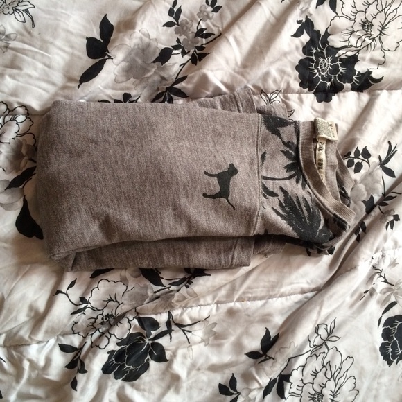 Victoria secret pink sweater