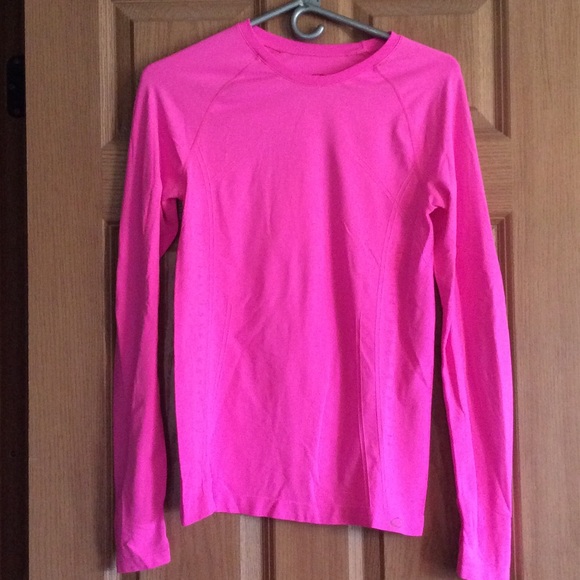 Champion athletic shirt