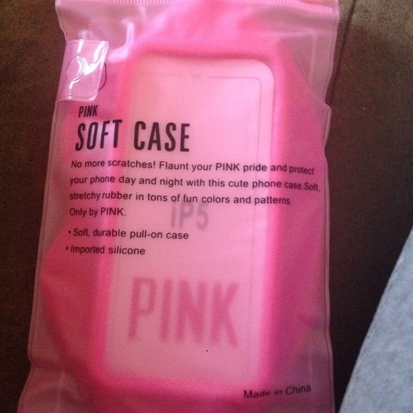 Victoria Secrets 👄PINK IPhone 5 case SOLD - Picture 2 of 2