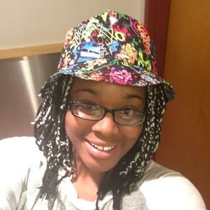 Meet your Posher, Trina