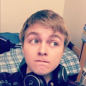 Meet your Posher, Harry