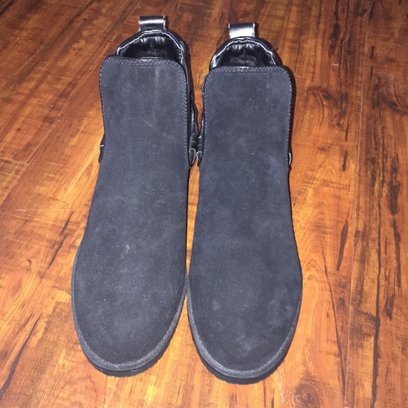 Steve Madden boots