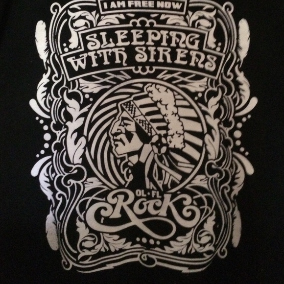 Sleeping with Sirens crewneck - Picture 2 of 3