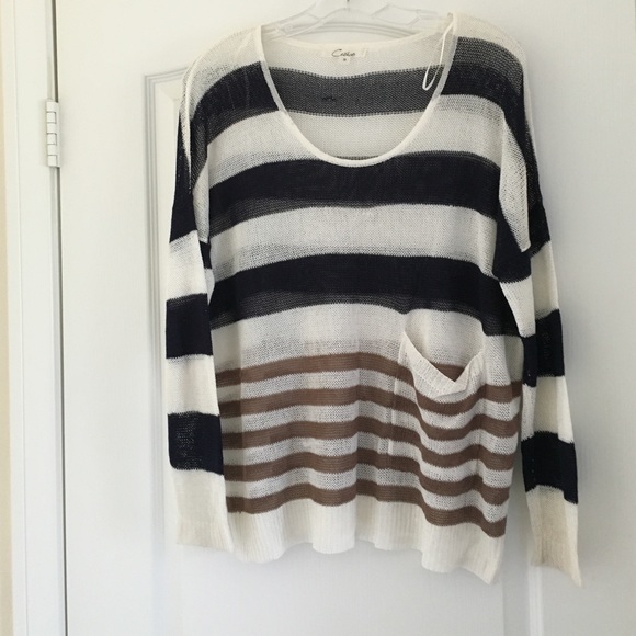 Stripped knit top.