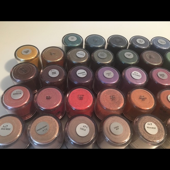 MAC Cosmetics Pigments - Picture 2 of 4
