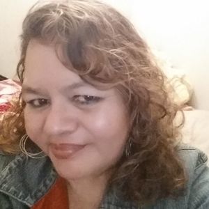 Meet your Posher, Amalia