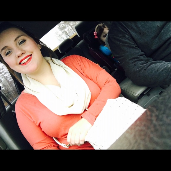 Meet your Posher, Aleixs - Picture 1 of 1