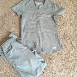 Greys anatomy scrub set