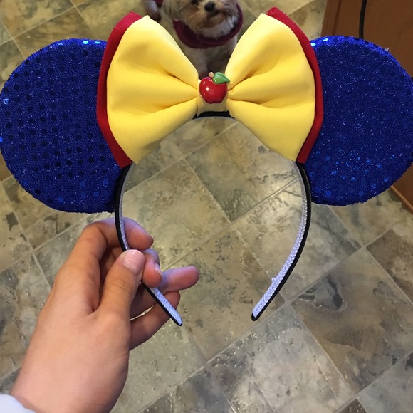 Minnie Mouse Ears