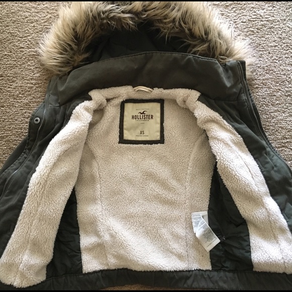 Hollister army green jacket