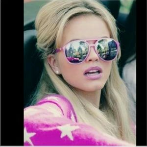 WILDFOX SKIPPER GLASSES!! NIB