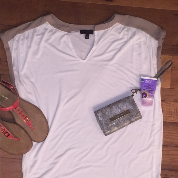 Easy-Breezy Top 😎