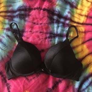 Black Maidenform Padded Bra