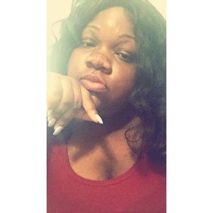 Meet your Posher, Jasmine