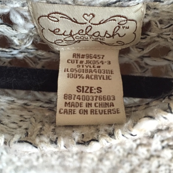 sweater - Picture 2 of 2