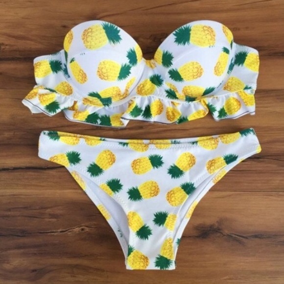 Pineapple bikini - Picture 4 of 4
