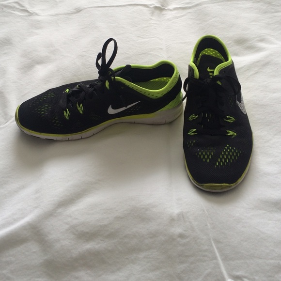 NIKE FREE 5.0