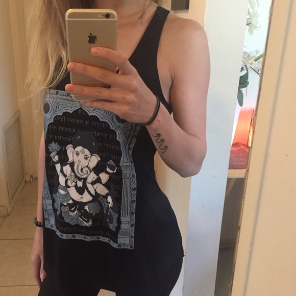 Namaste tank