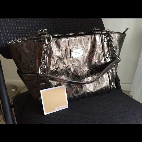 Retired Michael Kors Delancy Tote