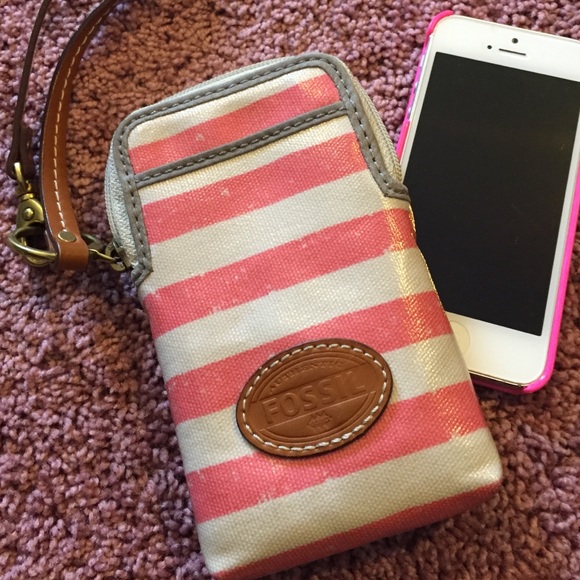 Excellent condition FOSSIL wallet!