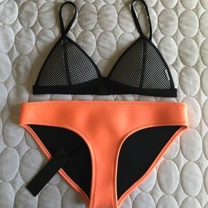 Brakinis Neoprene Bikini w/ Travel Bag- NWT