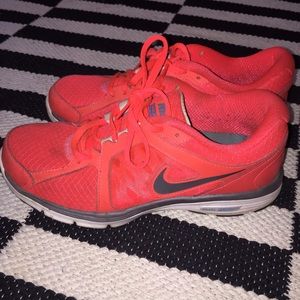 Bright orange Nike fusions