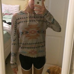 Tribal Print Sweatshirt tee