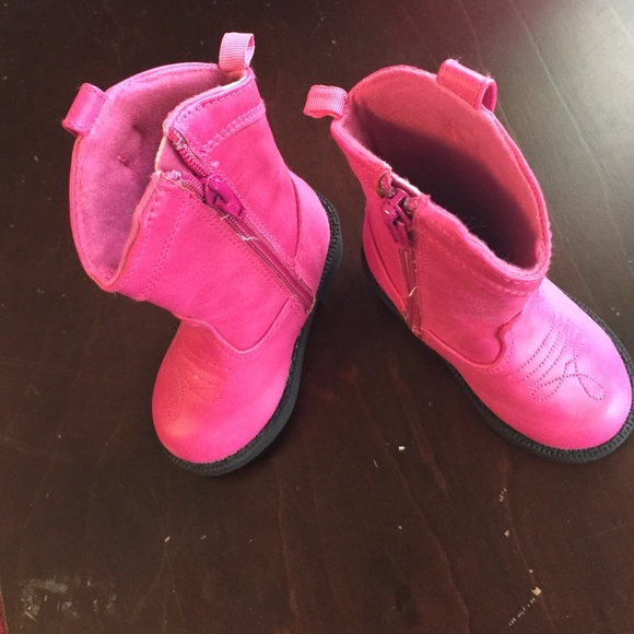 Pink cowgirl boots. Size 3 - Picture 2 of 2