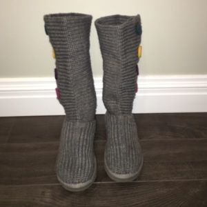 Gray quilted Ugg boots