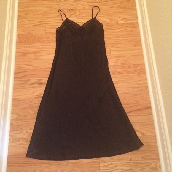 Halston Silky Black Nightgown Small