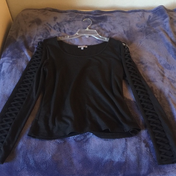Black Longsleeve