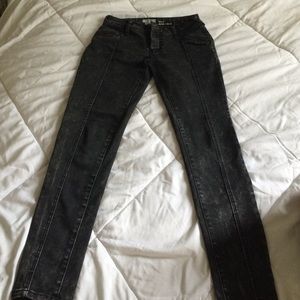 Black acid washed jeans