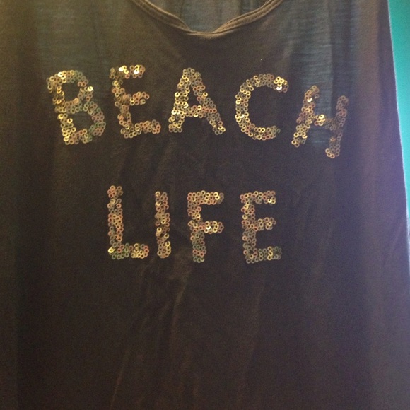 Beach Life grey razor back tank top!